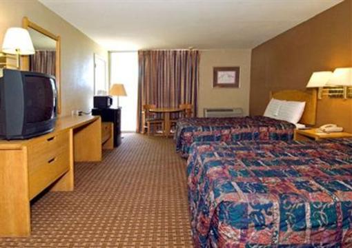 фото отеля Mid Towne Inn and Suites