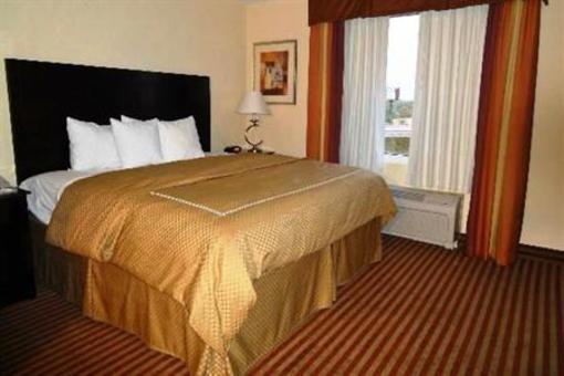 фото отеля Comfort Suites Palm Bay