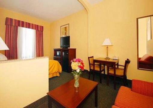 фото отеля Comfort Suites Columbus
