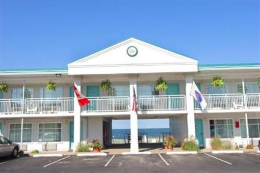 фото отеля Best Western Plus Holiday Sands Inn & Suites