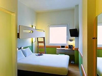 фото отеля Ibis Budget Madrid Valentin Beato