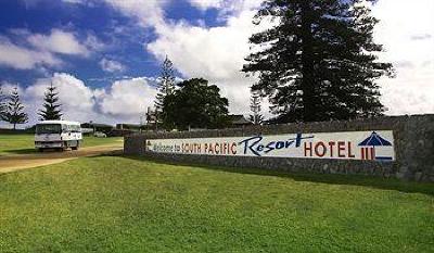 фото отеля South Pacific Resort Hotel