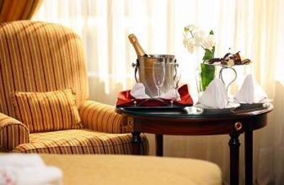 фото отеля Emperador Hotel Buenos Aires