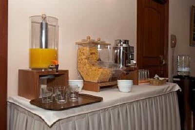 фото отеля Hotel Anemoni