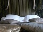 фото отеля Manoir Du Domaine Le Roure Hotel Chateauneuf-du-Rhone