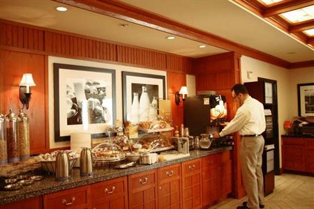 фото отеля Hampton Inn Plymouth Meeting