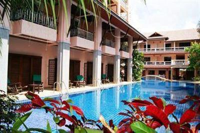 фото отеля Thanthip Villa Phuket