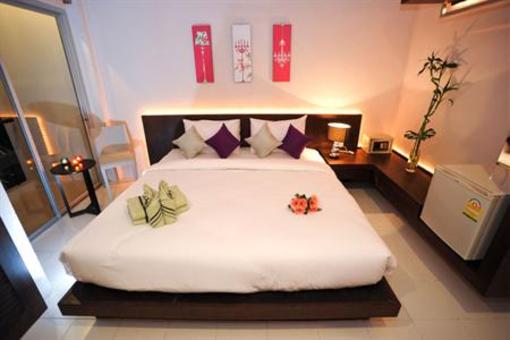 фото отеля Urban Patong Hotel Phuket