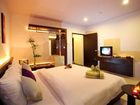 фото отеля Urban Patong Hotel Phuket