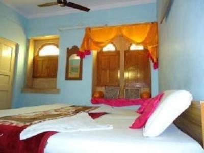 фото отеля Ganesh Guest House
