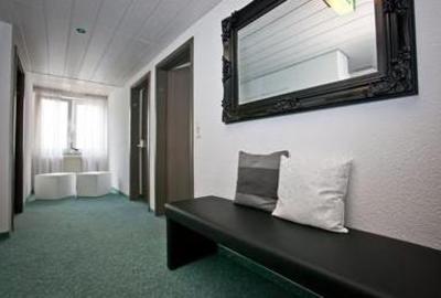 фото отеля Hotel Grüner Baum Fellbach