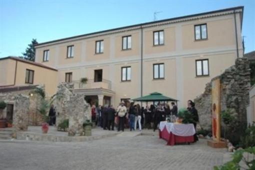 фото отеля Vecchia Vibo Hotel