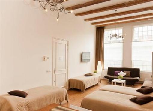 фото отеля Orange Canal Residence