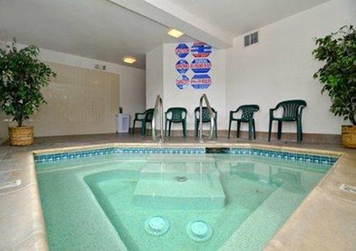 фото отеля Quality Inn & Suites Weed
