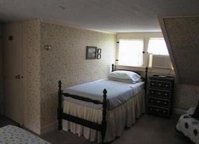 фото отеля The Old Mill Inn Bed and Breakfast