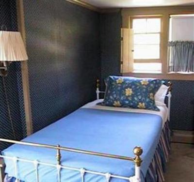 фото отеля The Old Mill Inn Bed and Breakfast