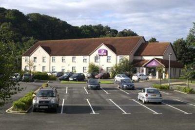 фото отеля Premier Inn East Falkirk
