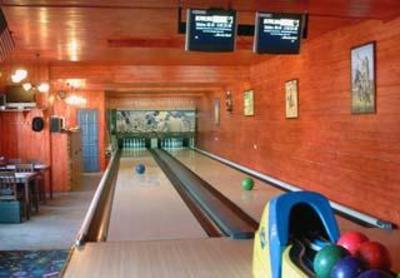 фото отеля Williams Village Bowling & Country Club Apartment Budapest