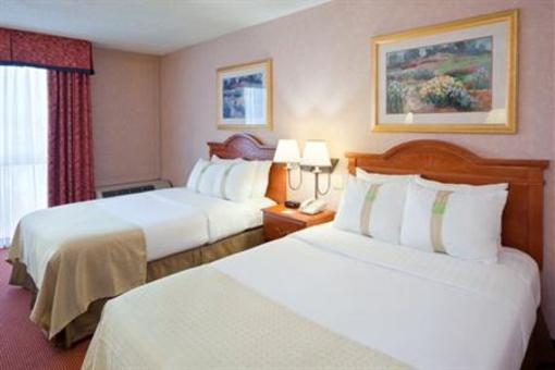 фото отеля Holiday Inn South Plainfield - Piscataway