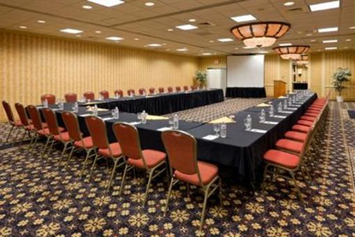 фото отеля Holiday Inn South Plainfield - Piscataway
