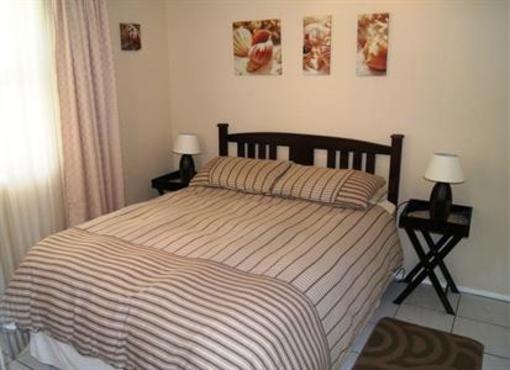 фото отеля Serengeti Self Catering Units Cape Town