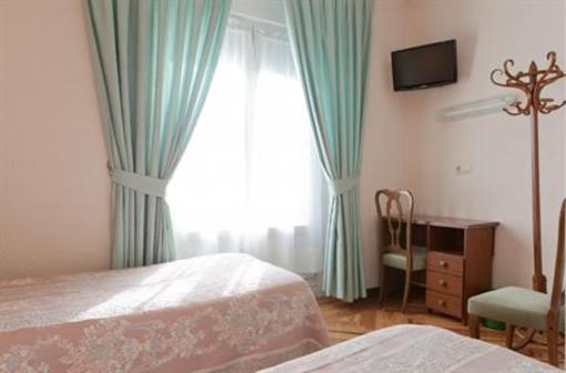 фото отеля Hostal Zamora
