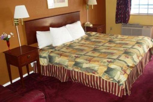 фото отеля America's Best Inn Carmichael Montgomery (Alabama)
