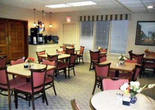 фото отеля Clarion Hotel Buffalo Airport