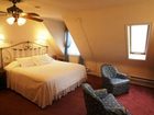 фото отеля The Sandpiper Inn
