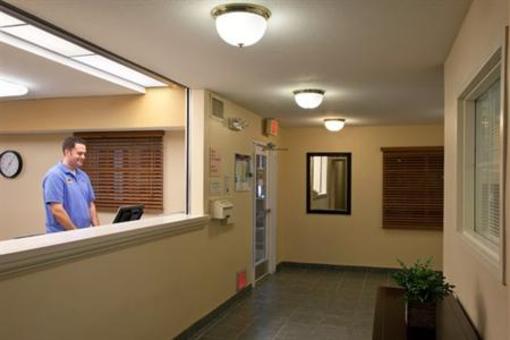 фото отеля Candlewood Suites Cleveland North Olmstead