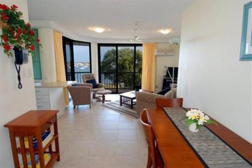 фото отеля Excellsior Holiday Apartments Mooloolaba