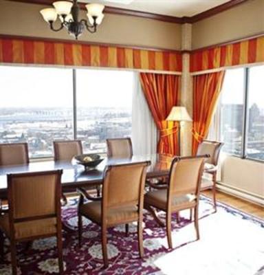 фото отеля Hotel Gouverneur Place Dupuis Montreal