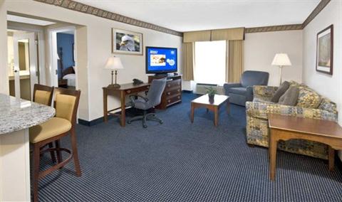 фото отеля Hampton Inn & Suites Raleigh/Cary RBC Center