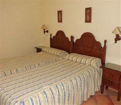 фото отеля Hotel Puerta De La Villa Grazalema