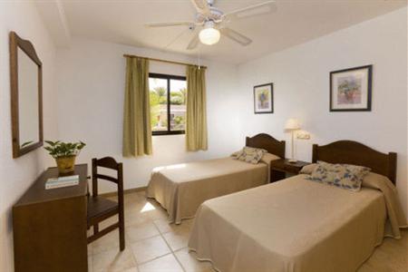 фото отеля Sol Sun Beach Apartmentos Tenerife