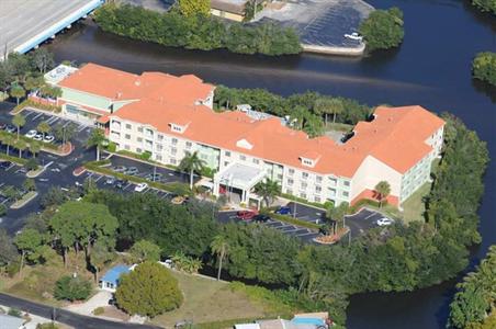 фото отеля Doubletree Suites by Hilton Naples
