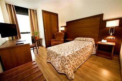 фото отеля Hotel Calabahia