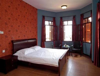 фото отеля Thirties Holiday Villa