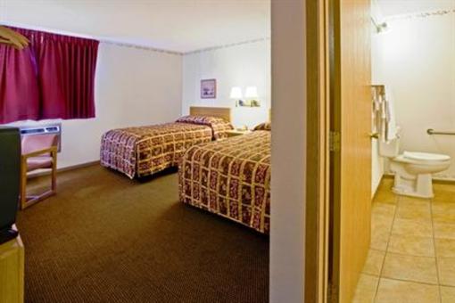 фото отеля Americas Best Value Inn - Morton Redwood Falls