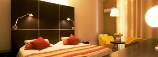 фото отеля Saint Cyprien Golf Resort Hotel Le Mas d'Huston
