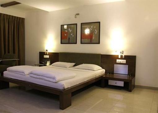 фото отеля Hotel Platinum Residency