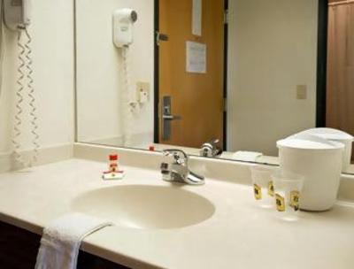 фото отеля Super 8 Macomb