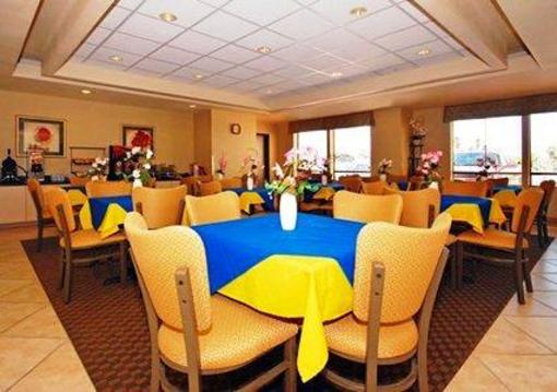 фото отеля Comfort Inn & Suites Yuma