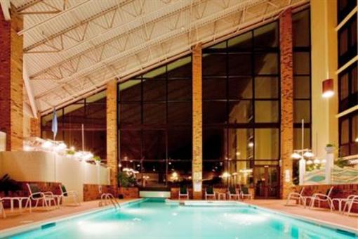 фото отеля Holiday Inn Roanoke Valley View