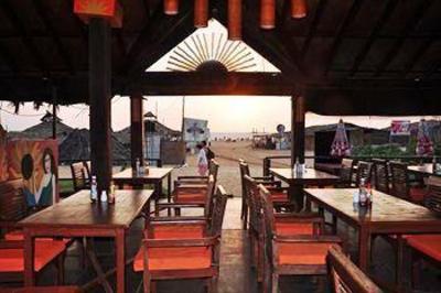 фото отеля 360 Beach Retreat Candolim