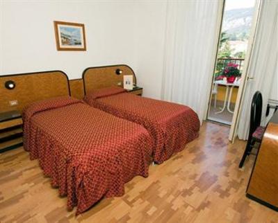 фото отеля Imperial Hotel Garda
