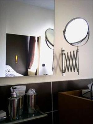 фото отеля Bed & Breakfast Anna's Guest House Brugge