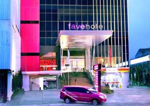 фото отеля Favehotel Pasar Baru