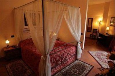 фото отеля Grand Hotel Capodimonte Naples