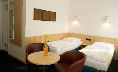 фото отеля Hotel Am Tiefwarensee